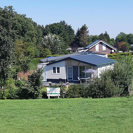 Nieuwe Beachbungalow Aan Ijsselmeer 39 24 Four Seasons Lemmer Ngoại thất bức ảnh