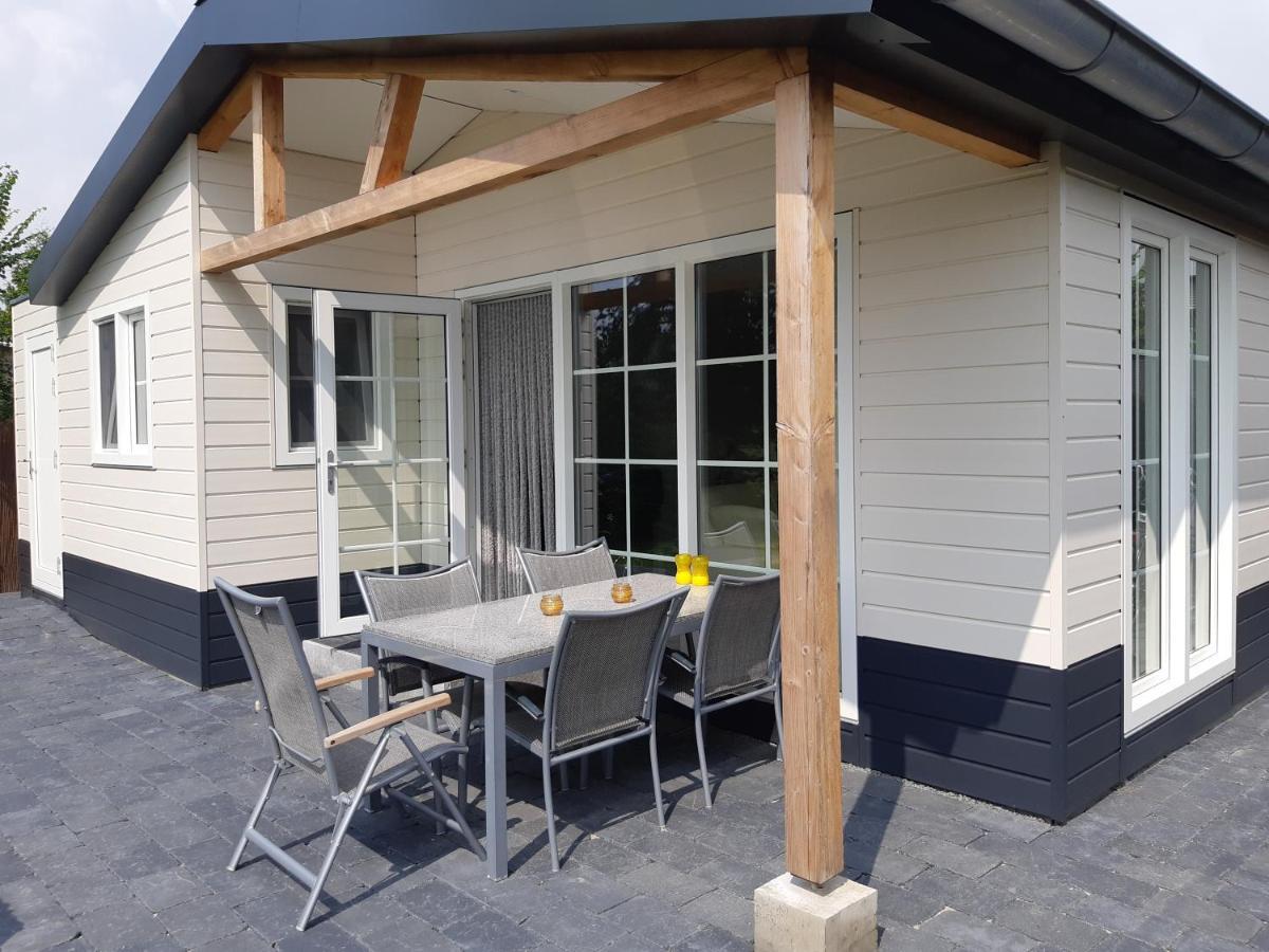 Nieuwe Beachbungalow Aan Ijsselmeer 39 24 Four Seasons Lemmer Ngoại thất bức ảnh