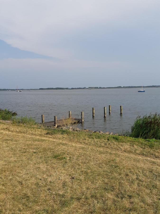 Nieuwe Beachbungalow Aan Ijsselmeer 39 24 Four Seasons Lemmer Ngoại thất bức ảnh