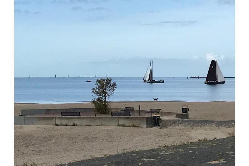 Nieuwe Beachbungalow Aan Ijsselmeer 39 24 Four Seasons Lemmer Ngoại thất bức ảnh